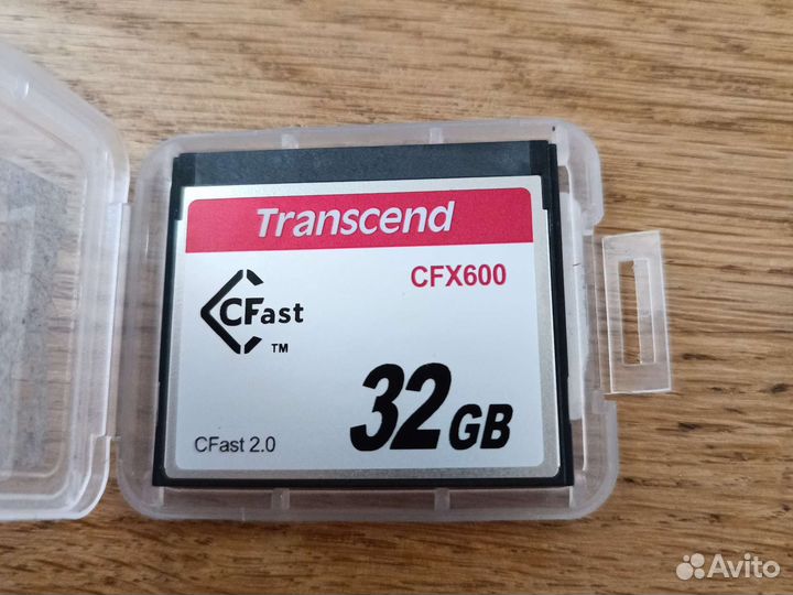Карта памяти CFast