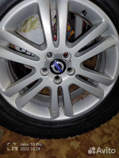 Зимняя резина на дисках R18