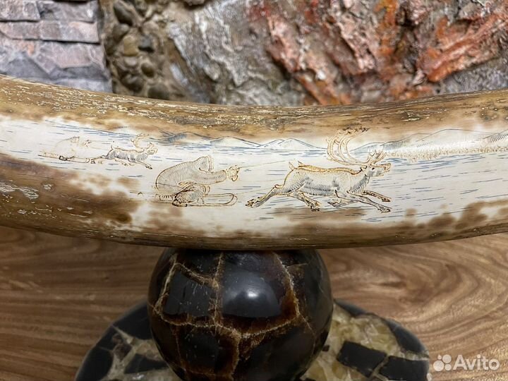 Бивень мамонта. Авторская работа