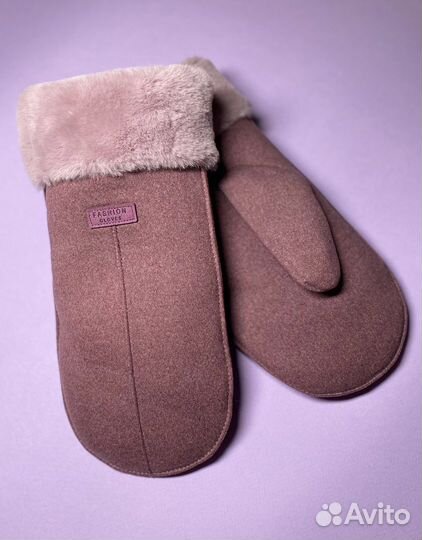 Варежки зимние женские