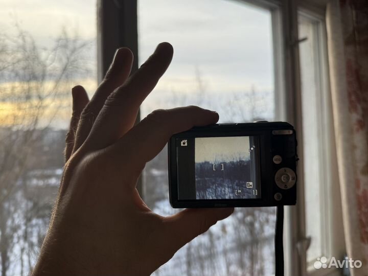 Фотоаппарат Nikon Coolpix L20