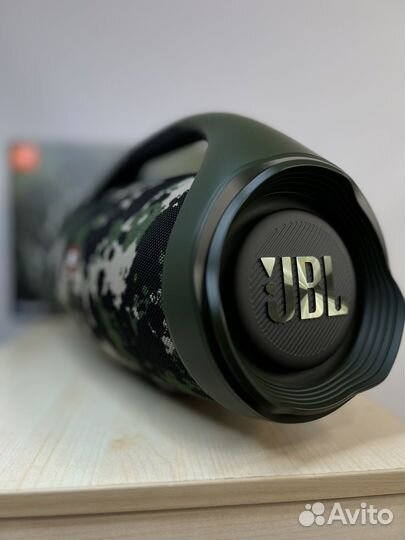 Колонка JBL Boombox 2 squad