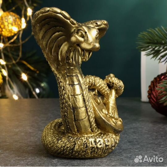 Статуэтка символ года змея 2025 оптом