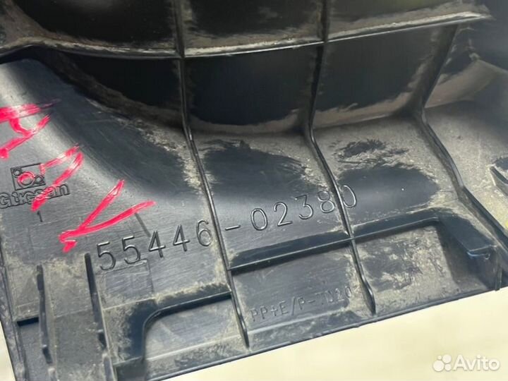 Накладка торпедо Toyota Corolla E180/E181