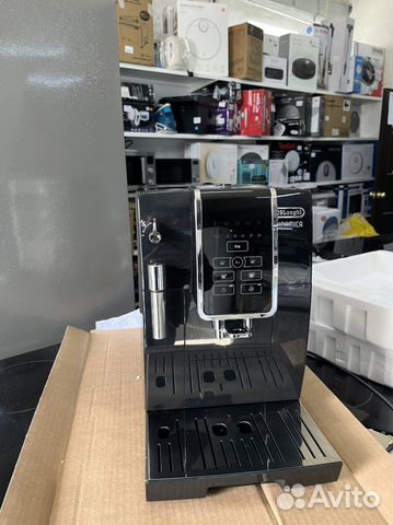 Кофемашина DeLonghi Dinamica