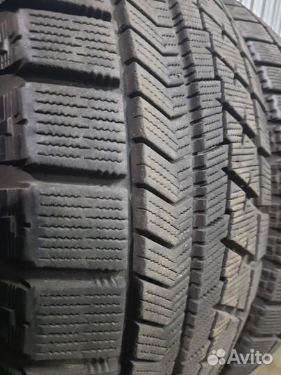 Bridgestone Blizzak VRX 185/65 R15