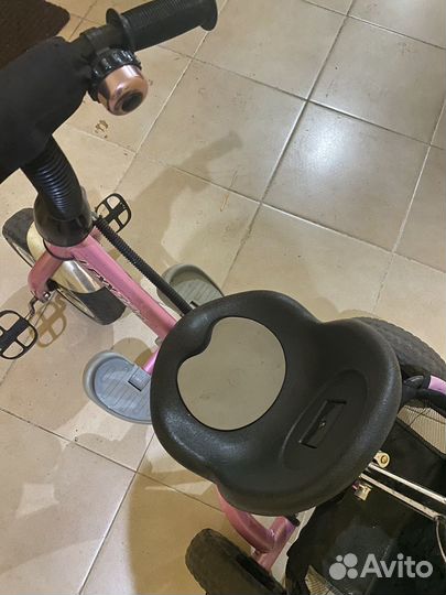 Трехколесный велосипед детский с ручкой