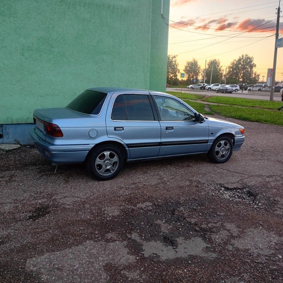 Mitsubishi Lancer: фото владельца