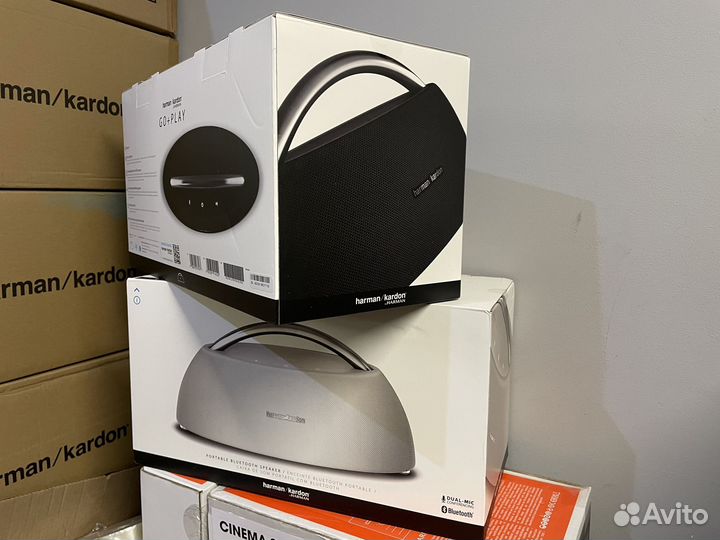 Harman Kardon GO Plus Play Black/White Колонка