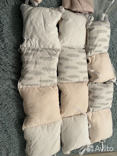 Комплект в детскую кроватку бортики