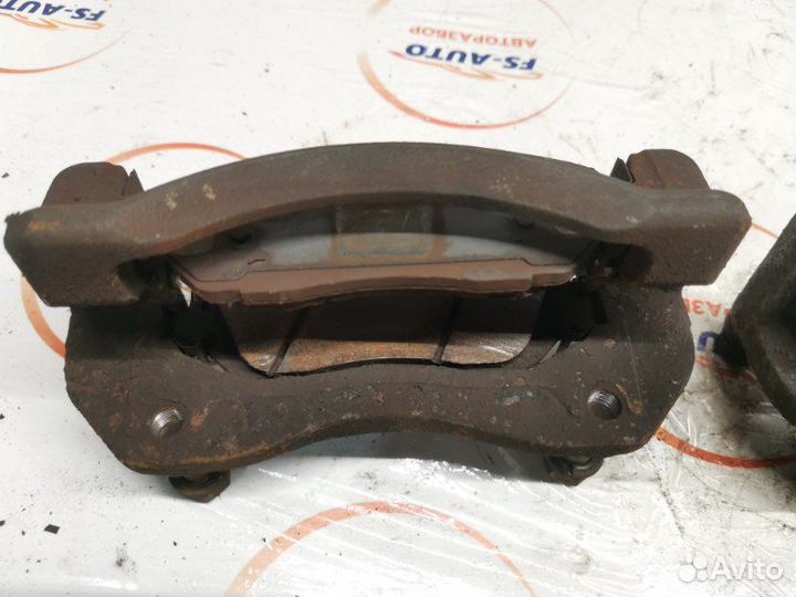 Скоба суппорта передняя Ssangyong Action New 2.0