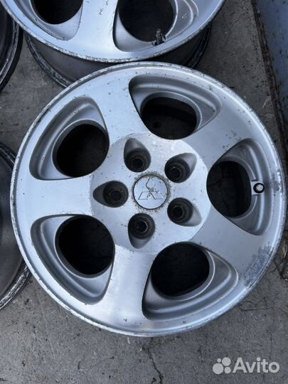 Оригинал Mitsubishi R16/5/114.3