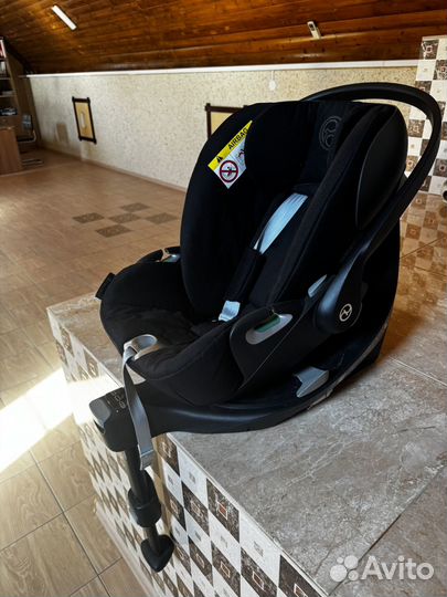 Автокресло Cybex Cloud Z2 i-Size с базой Isofix