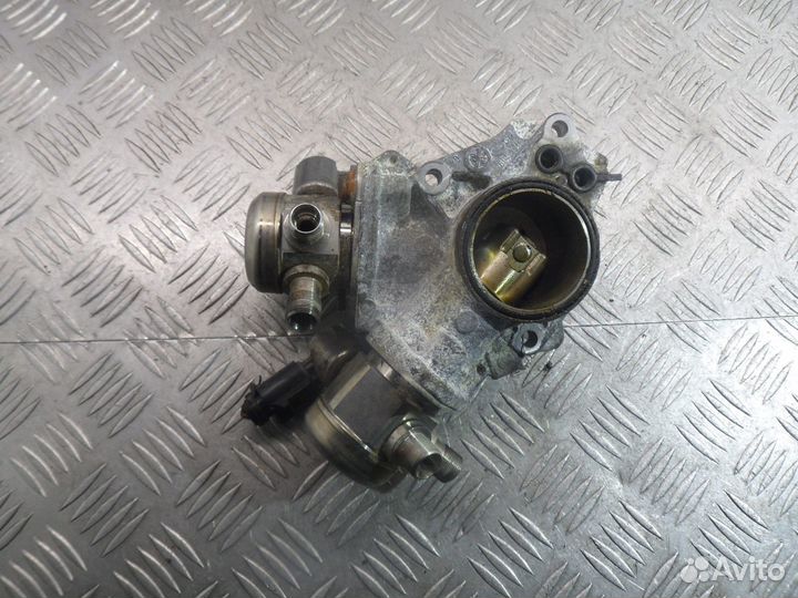 Насос топливный (тнвд) Mercedes-Benz E-Class