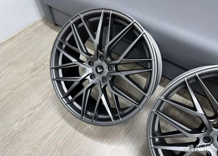 Диски серые VF107 R17 5x114.3 на Kia Mazda Toyota