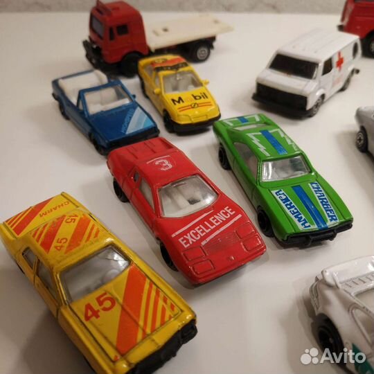 Машинки модельки металлические