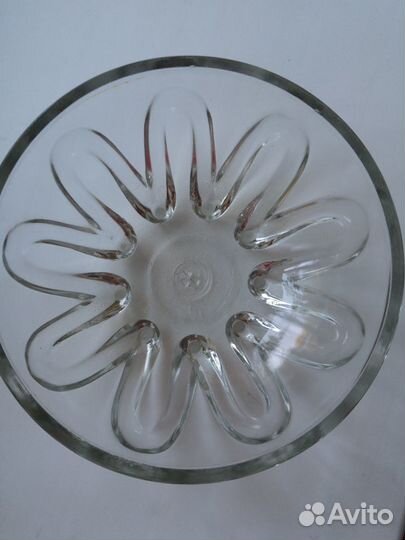 Кастрюли алюмин.,шумовка алюмин., салатницы цедилк