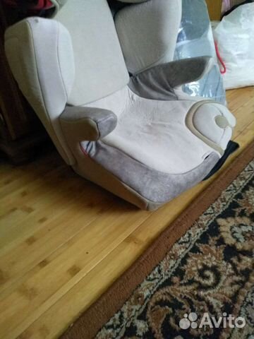 Детское автомобильное кресло от 15 до 36 кг