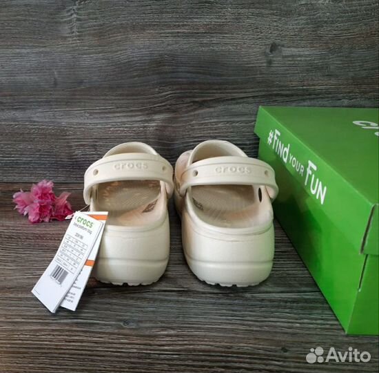 Crocs женские сабо платформа артикул 208186 бежев