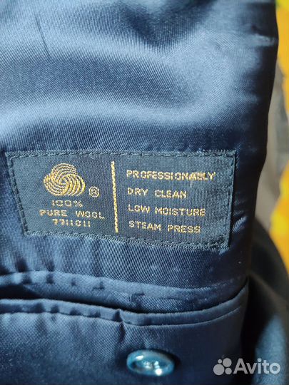 Костюм мужской классический