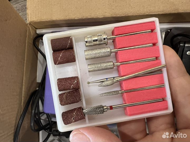 Аппарат для маникюра и педикюра с фрезами