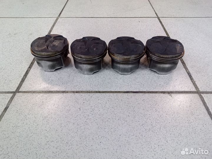 Поршня Honda CBR 600 F4