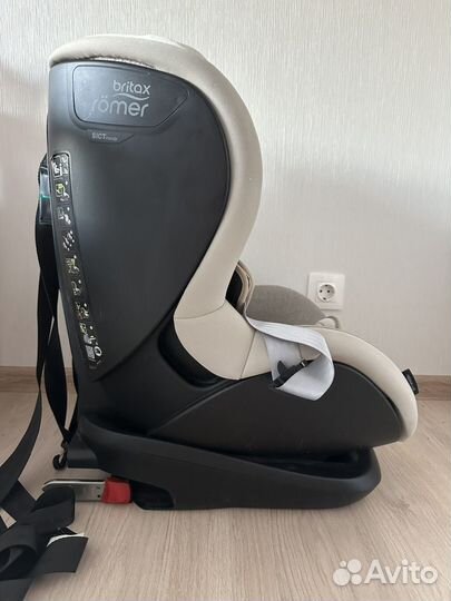 Автокресло britax romer trifix2 i size