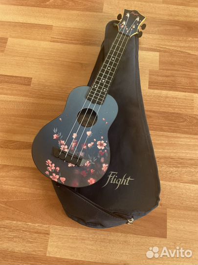 Укулеле flight