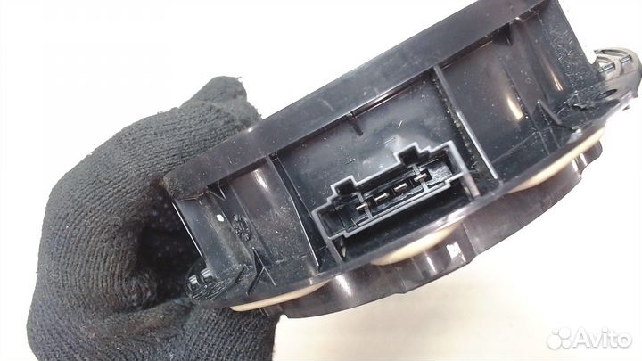 Динамик Volkswagen Passat 7, 2011