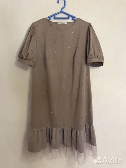 Платье праздничное