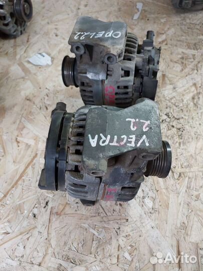 Генератор на opel vectra C 2.2 / Zafira