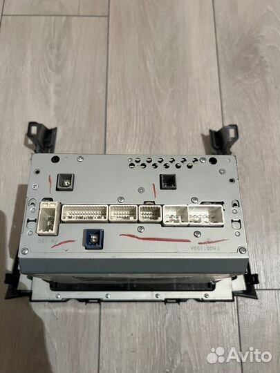 Штатная магнитола на camry 50