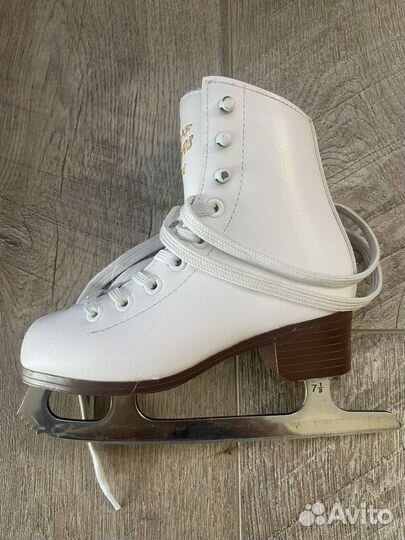 Коньки фигурные Graf davos gold 28