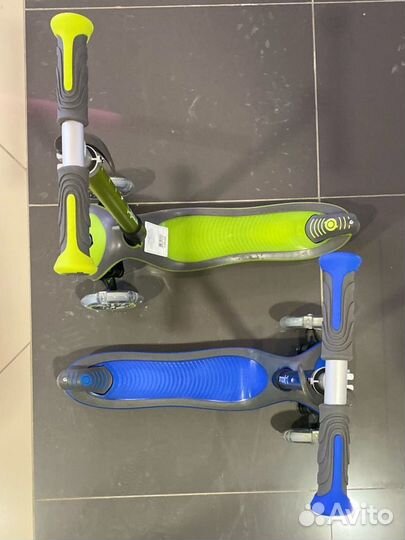 Самокат детский Globber светящиеся колеса