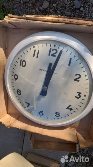 Часы Стрела настенные, вторичные СССР