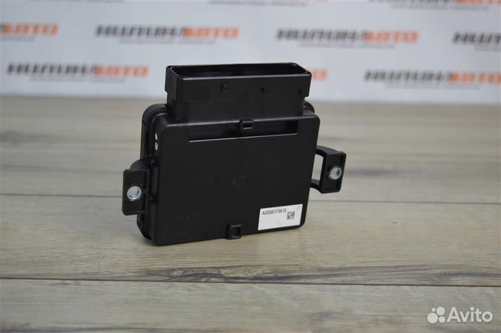 Блок управления стояночного тормоза audi A6 C6