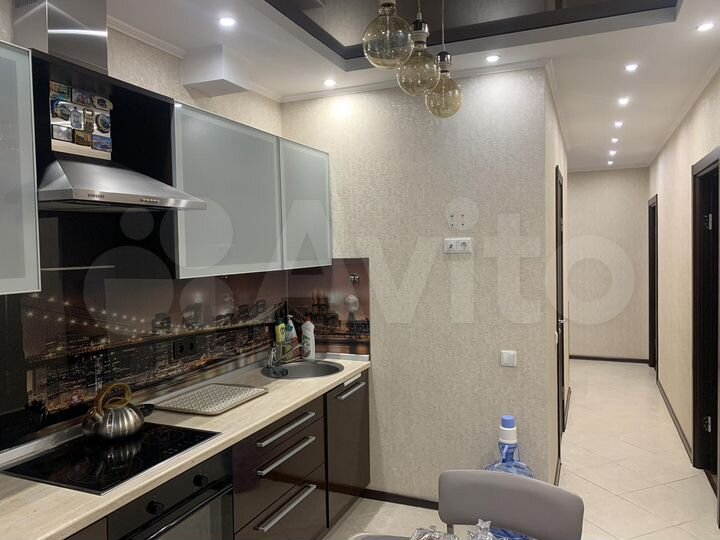 2-к. квартира, 53,3 м², 12/17 эт.