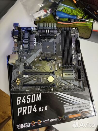 Новая на гарантии asrock B450M PRO4 / AM4