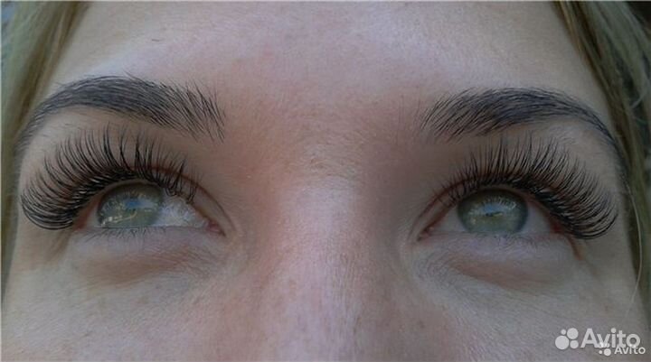 Ресницы и брови
