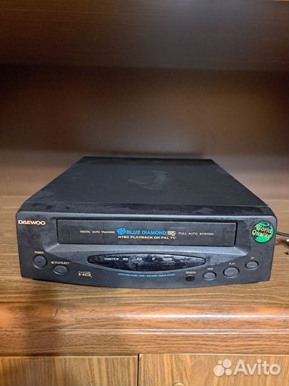 Видеомагнитофон