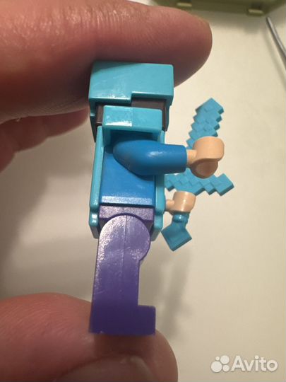 Lego минифигурка Minecraft Steve min020