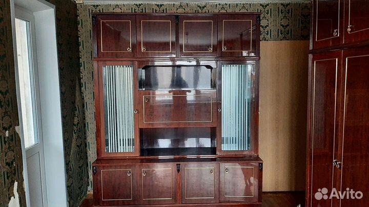 Стенка в гостиную b у