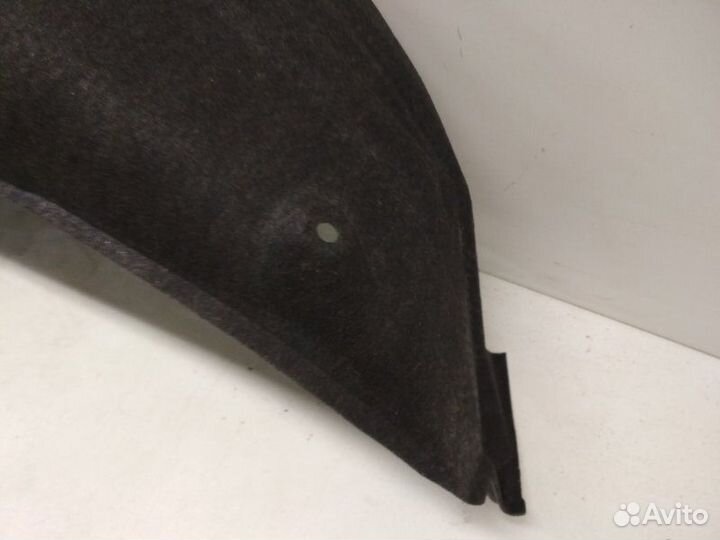 Подкрылок задний правый Toyota Avensis T270 2009