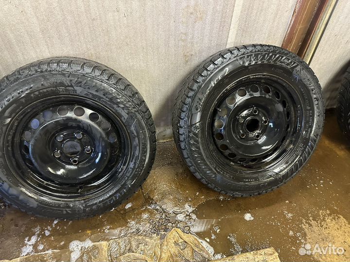 Резина зимняя на штампах р15