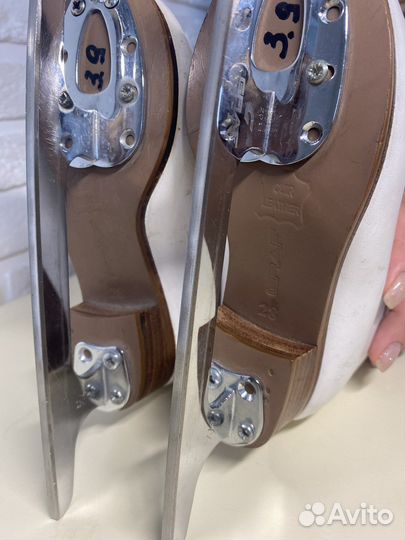 Коньки для фигурного катания Graf Ace