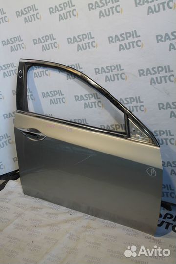Дверь передняя правая Honda Accord 8