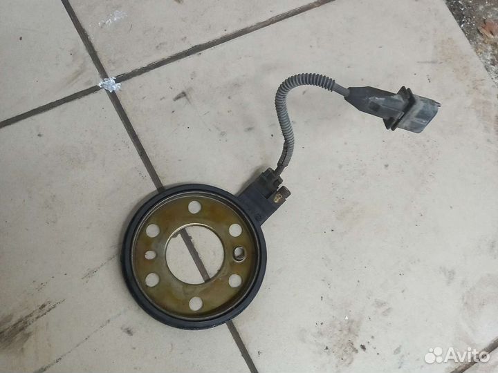 Датчик положения коленвала opel astra H