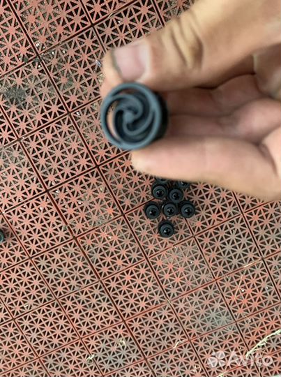 Клипсы автомобильные