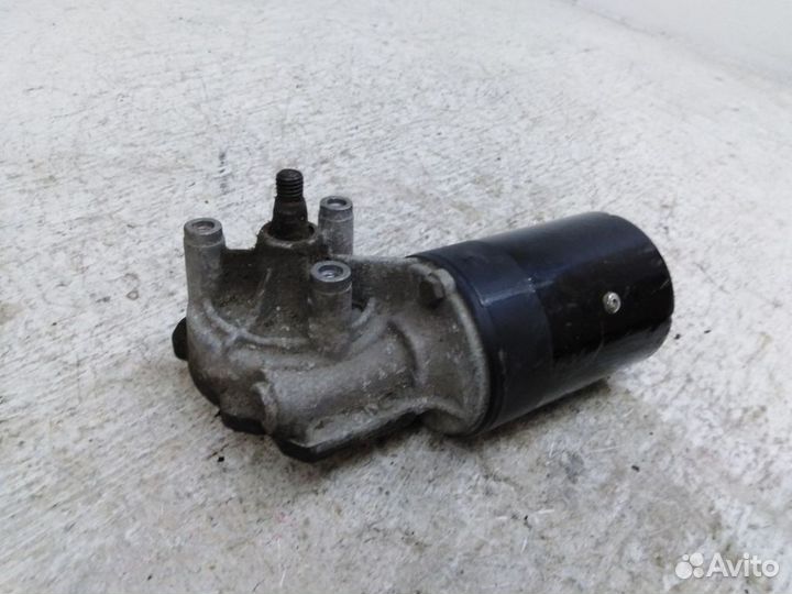 Моторчик стеклоочистителя передний