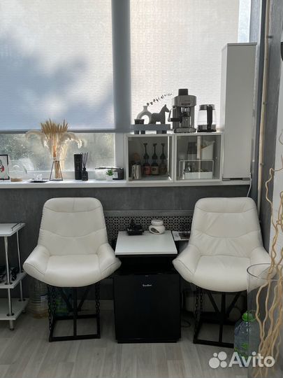 Пудровый маникюр